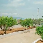 Akanthos House Corinto