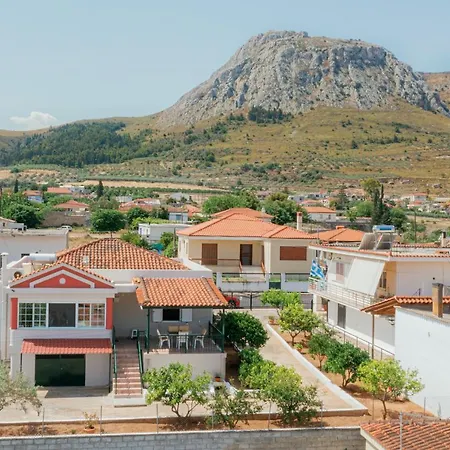 Akanthos House Apartamento