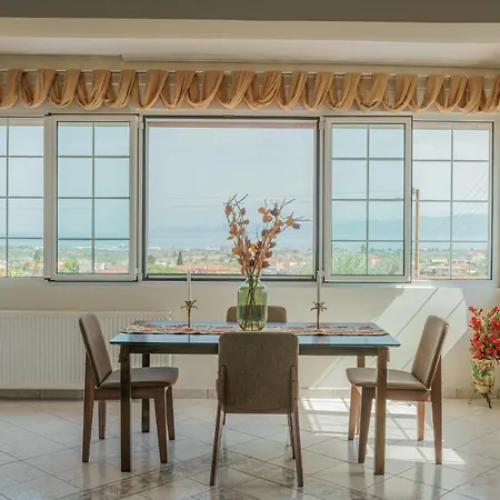 Akanthos House *