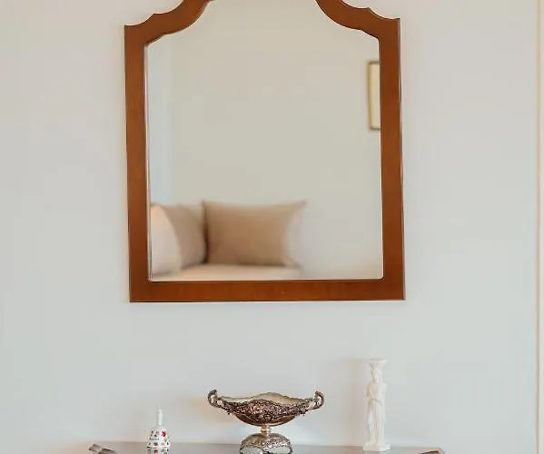 Akanthos House * Corinth